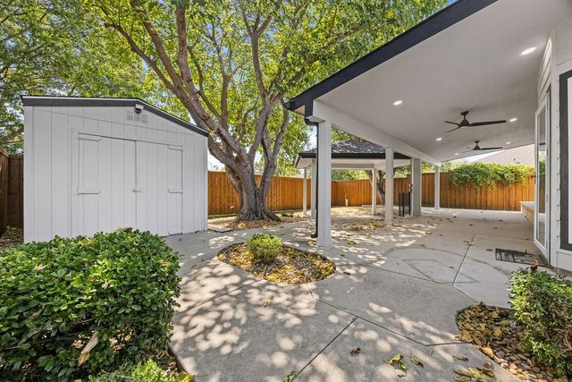 2304 Crestmeadow Street, Denton, TX 76207