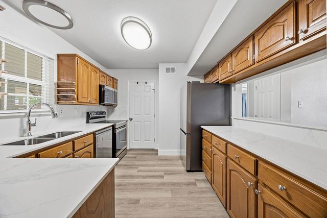 2304 Crestmeadow Street, Denton, TX 76207