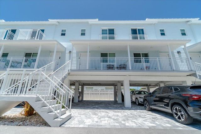 10877 Overseas Hwy Apt 94, Marathon, FL 33050