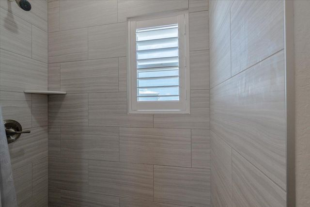 10877 Overseas Hwy Apt 94, Marathon, FL 33050