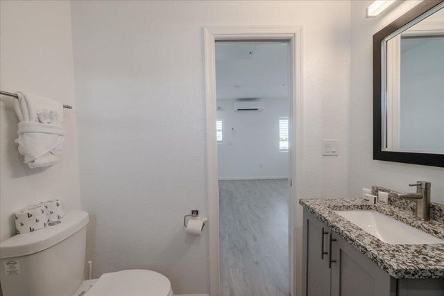 10877 Overseas Hwy Apt 94, Marathon, FL 33050