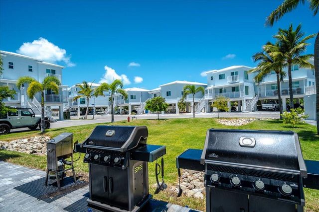 10877 Overseas Hwy Apt 94, Marathon, FL 33050