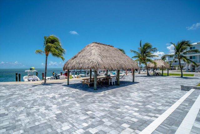 10877 Overseas Hwy Apt 94, Marathon, FL 33050