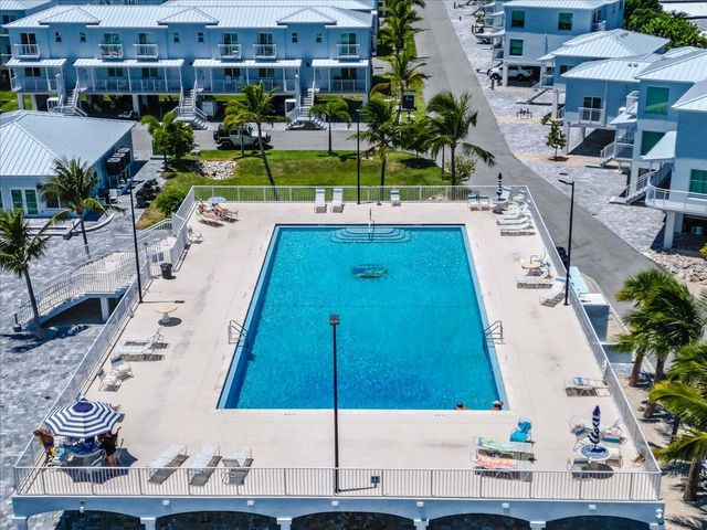 10877 Overseas Hwy Apt 94, Marathon, FL 33050