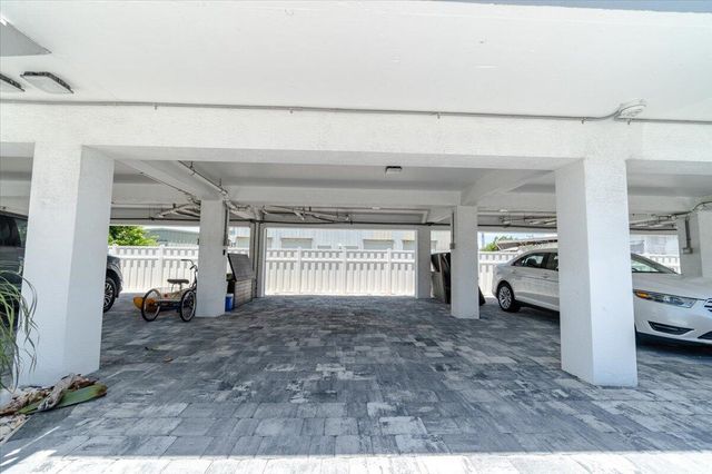 10877 Overseas Hwy Apt 94, Marathon, FL 33050