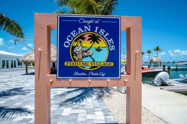 10877 Overseas Hwy Apt 94, Marathon, FL 33050