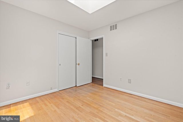 7504 RADNOR RD, Bethesda, MD 20817