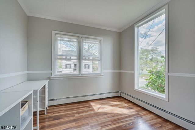 35 Edgewood Ter, South Bound Brook Boro, NJ 08880