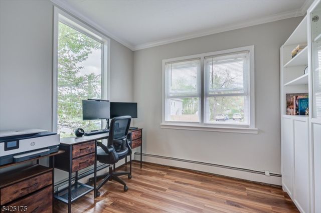 35 Edgewood Ter, South Bound Brook Boro, NJ 08880