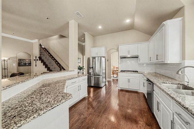 3310 Edinburgh Drive, Sachse, TX 75048