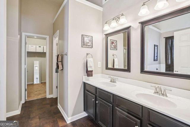 715 Moonlight Way, Suwanee, GA 30024
