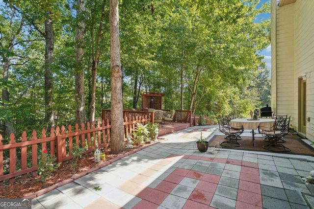 715 Moonlight Way, Suwanee, GA 30024