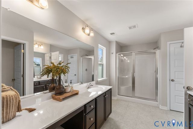 7731 Leeds Castle Ln, New Kent, VA 23124