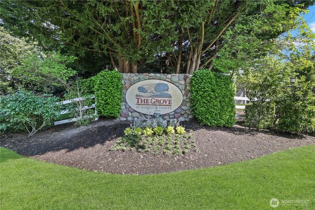 11520 Maple Court, Mukilteo, WA 98275