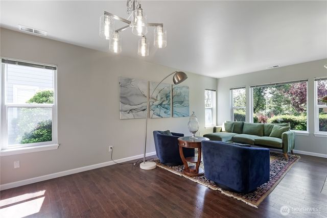 11520 Maple Court, Mukilteo, WA 98275