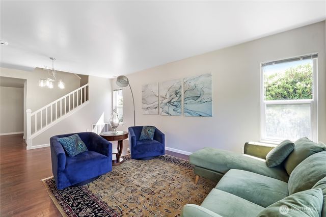11520 Maple Court, Mukilteo, WA 98275