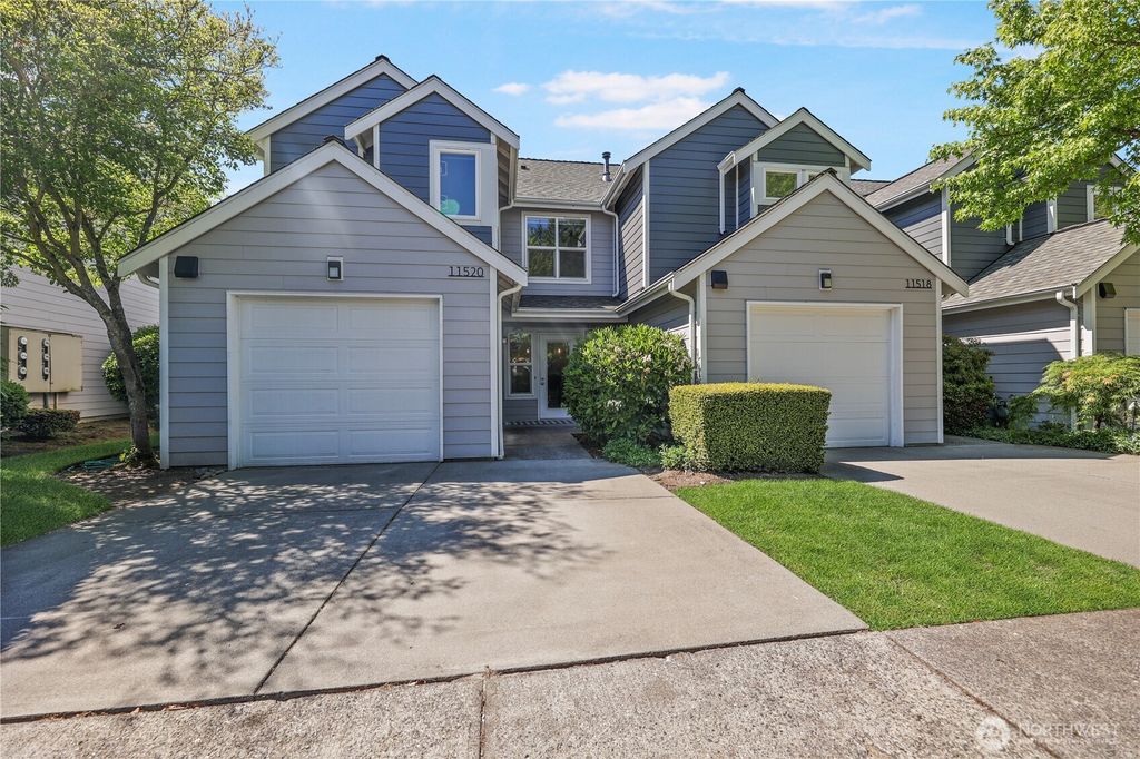 11520 Maple Court, Mukilteo, WA 98275