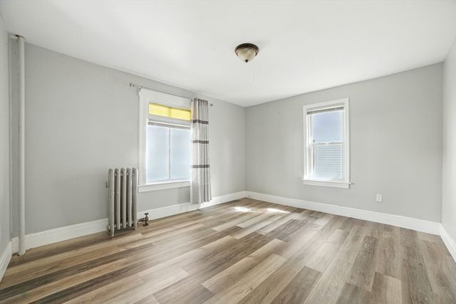 661 Carew St, Springfield, MA 01104