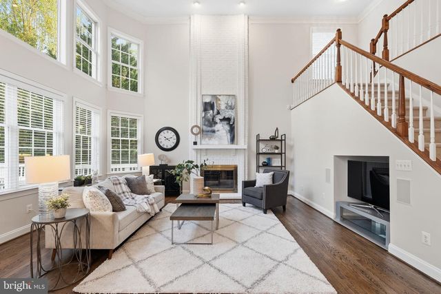 1283 COBBLE POND WAY, Vienna, VA 22182