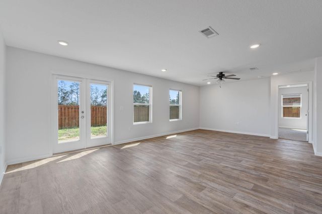 967 Merganser Way, Crestview, FL 32539