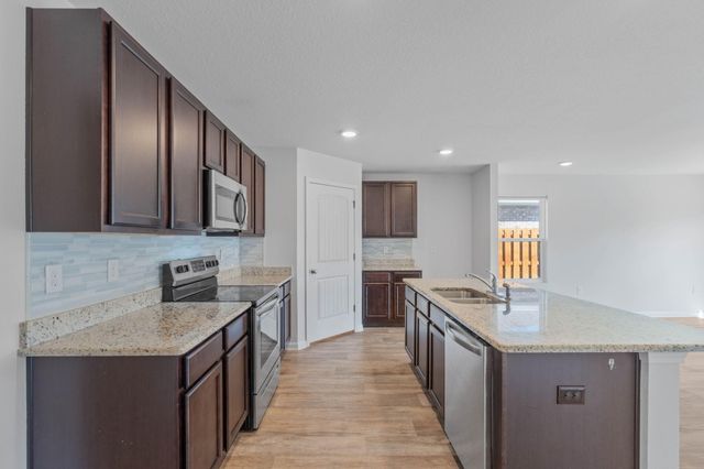 967 Merganser Way, Crestview, FL 32539