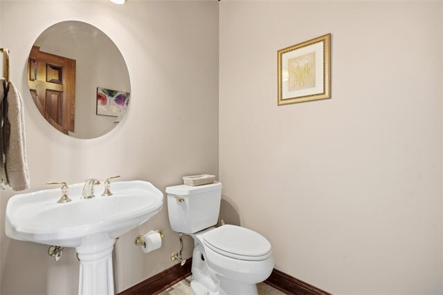119 Laurel Oak Drive, Ohio Twp, PA 15143
