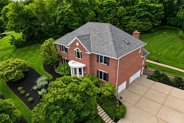 119 Laurel Oak Drive, Ohio Twp, PA 15143