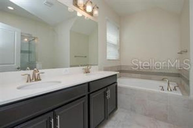 11826 FICTION AVENUE, Orlando, FL 32832