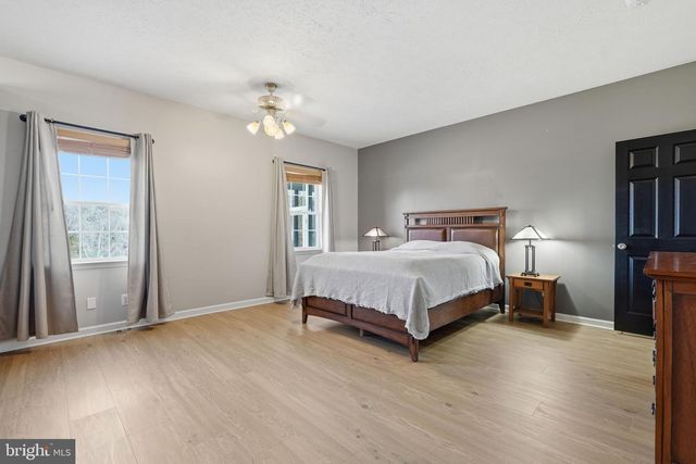 10292 CLIFF MILLS RD, Marshall, VA 20115