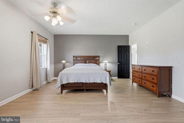 10292 CLIFF MILLS RD, Marshall, VA 20115