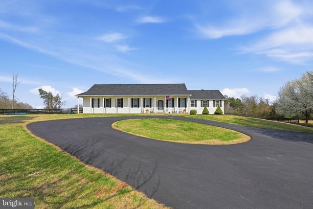 10292 CLIFF MILLS RD, Marshall, VA 20115