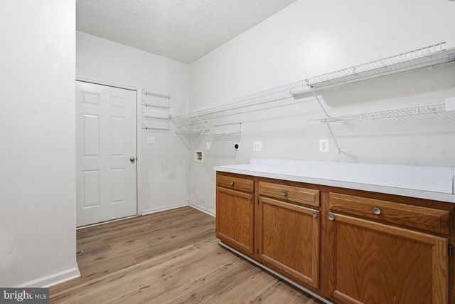 10292 CLIFF MILLS RD, Marshall, VA 20115