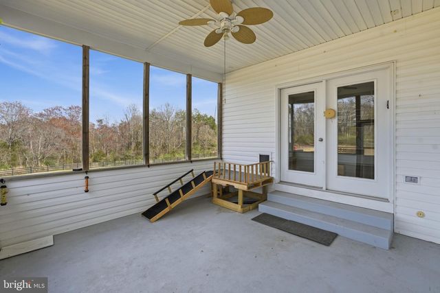 10292 CLIFF MILLS RD, Marshall, VA 20115