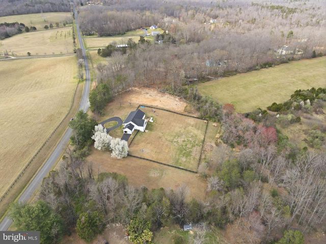 10292 CLIFF MILLS RD, Marshall, VA 20115