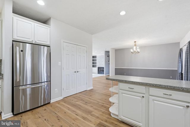 10292 CLIFF MILLS RD, Marshall, VA 20115