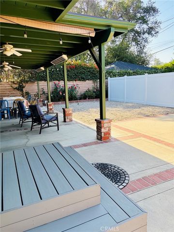 17531 Lemay Place, Lake Balboa, CA 91406