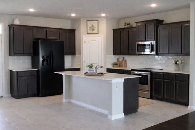 2267 County Road 4010 Road, Decatur, TX 76234
