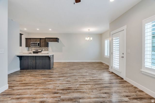 7217 N CLOVER LEAF LN, Eagle Mountain, UT 84005