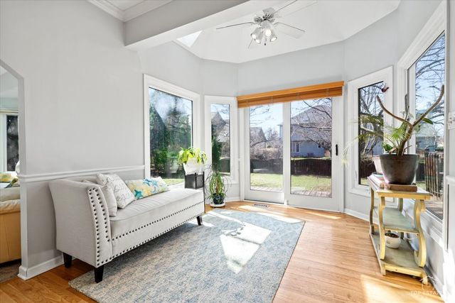 3719 Falkner Drive, Naperville, IL 60564