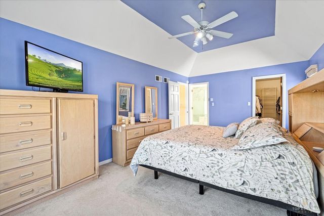 3719 Falkner Drive, Naperville, IL 60564