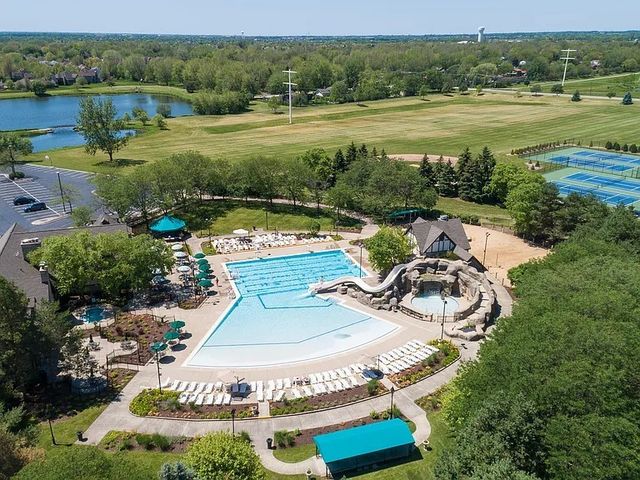 3719 Falkner Drive, Naperville, IL 60564