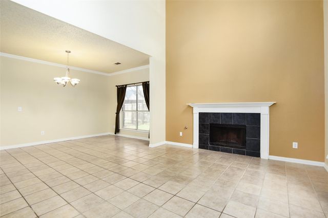 885 Parker Drive, Coppell, TX 75019