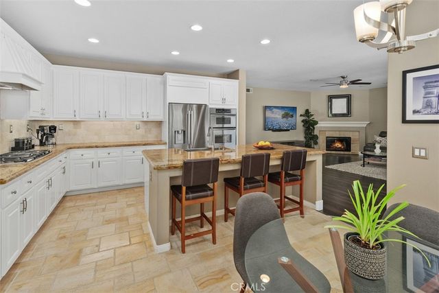 38220 Calle Cipres, Murrieta, CA 92562