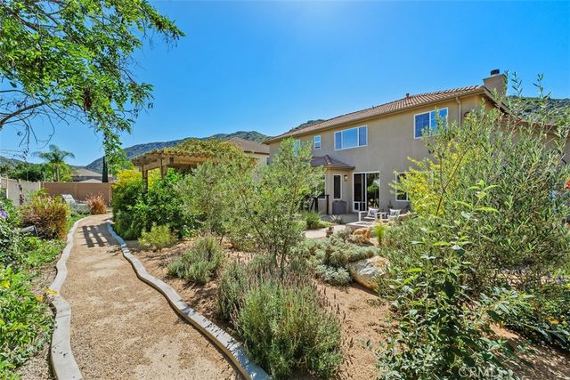 38220 Calle Cipres, Murrieta, CA 92562