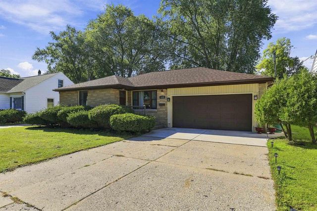 1193 BOND STREET, Green Bay, WI 54303