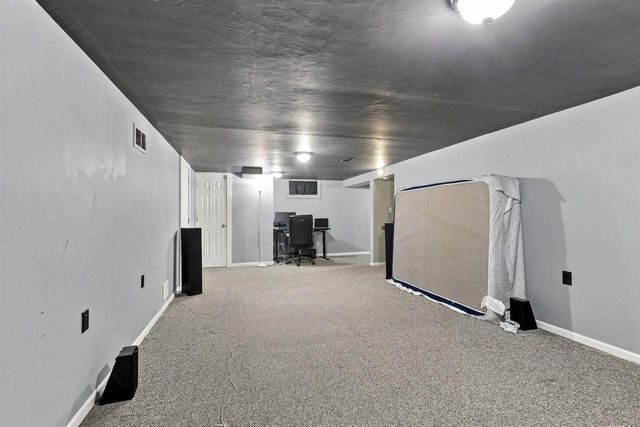 1193 BOND STREET, Green Bay, WI 54303