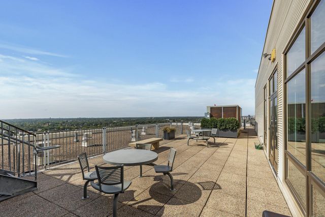 2929 Chicago Avenue 1220, Minneapolis, MN 55407
