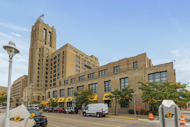 2929 Chicago Avenue 1220, Minneapolis, MN 55407