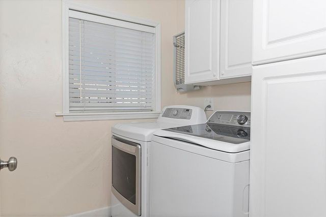 1106 N LAKESIDE Drive, Lake Worth Beach, FL 33460