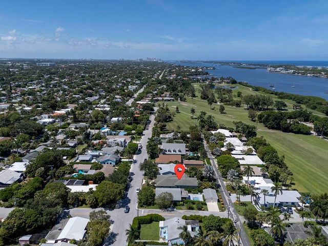 1106 N LAKESIDE Drive, Lake Worth Beach, FL 33460
